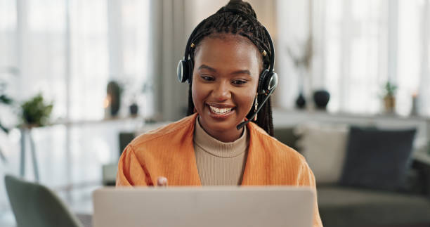 AI virtual assistant working remotely with VAA Global